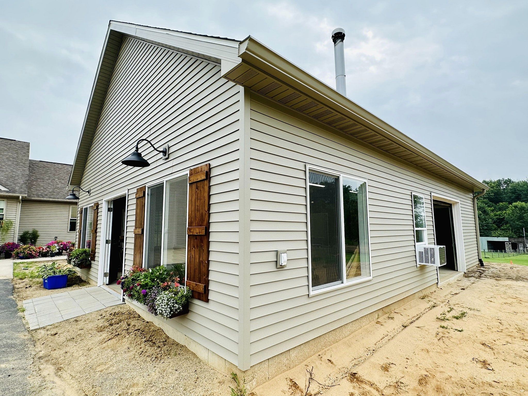 Fascia and Soffit Galesburg, MI - #1 Local Fascia & Soffit Installation 